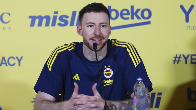 'Böyle oynarsak kupayı alacağımıza eminim' haber görseli