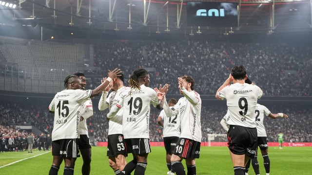Beşiktaş, Midtjylland ile karşılaşacak haber görseli