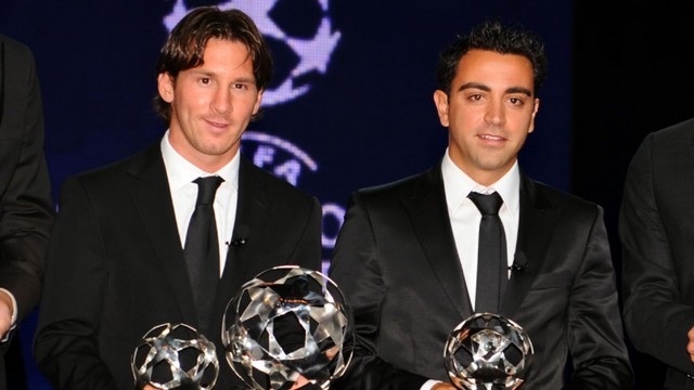 Xavi: Messi futbolun Michael Jordan'ı haber görseli